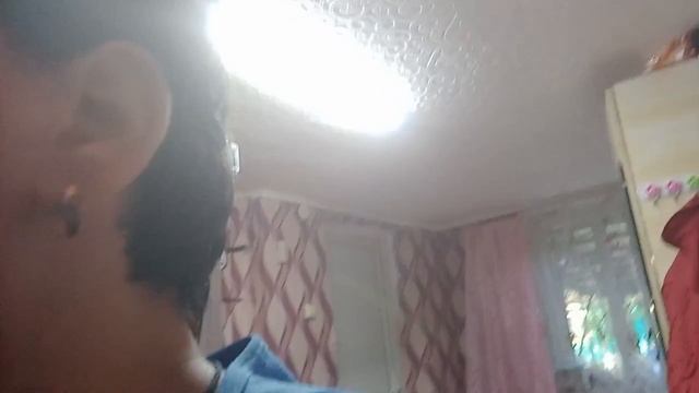 обо всем по немногу смотреть онлайн