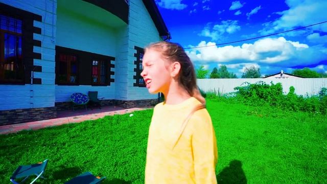 Кто Главный Подкаблучник в Летнем Лагере? Смешные Сит? смотреть онлайн