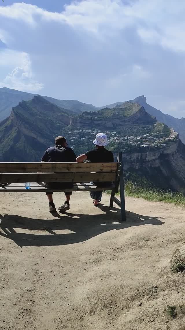 Вид на Гуниб с Кегерского плато. Точка Айвазовского. Дагестан смотреть онлайн