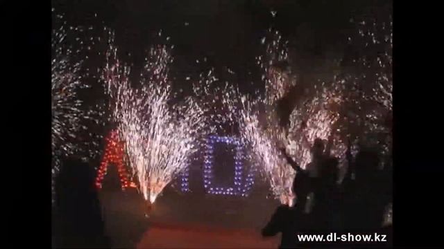 Пиро шоу на корпоративе DreamLightsShow смотреть онлайн