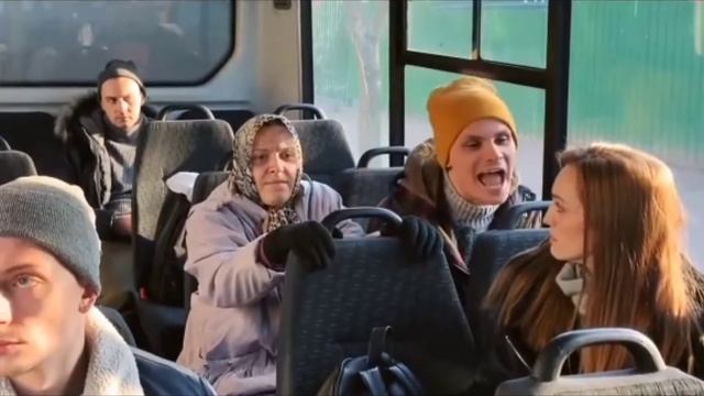 Бабушка и маршрутка смотреть онлайн