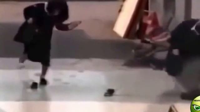 Смешно до слез----- приколы с девушками +18 смотреть онлайн