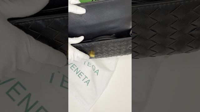 BOTEGGA VENETA Andiamo Clutch BOTEGGA VENETA Andiamo2