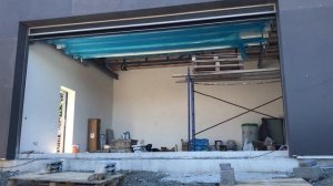 Установка секционных автоматических ворот ДорХан