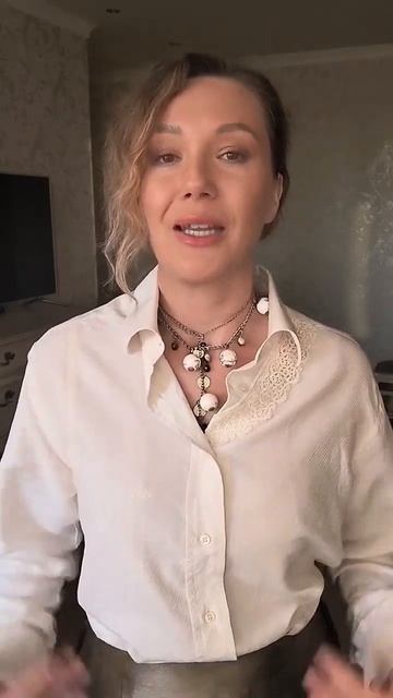 Почему шило в зад****, а не в другом месте