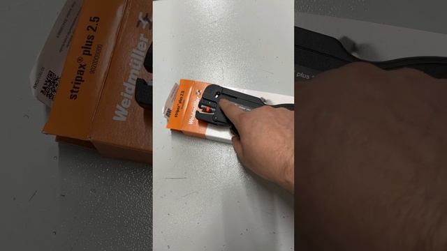 Новый инструмент) #нку #electrician #сборкащита #electrical #сборк смотреть онлайн