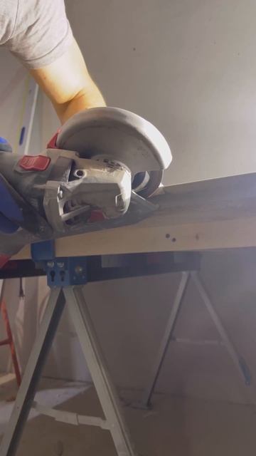 Подоконник из керамогранита! #плиточник #керамогранит смотреть онлайн