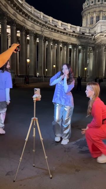 Тренд по очереди Poli - Bunny boy (Бэкстейдж) смотреть онлайн