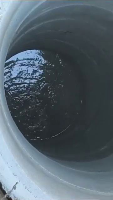 Бурлит вода в колодце 😳😳 смотреть онлайн