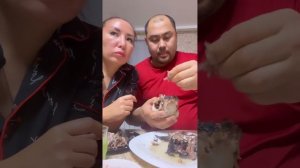 Едим голову барана