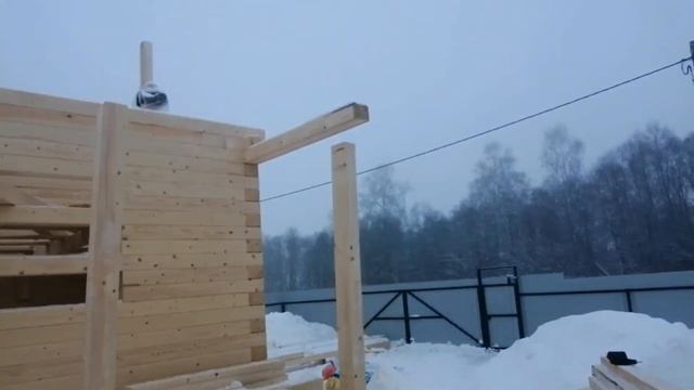 сделали обвязку веранды