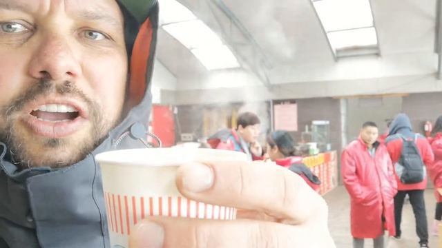 Андрей Гундарев (Алмазов) на горе Шика рядом с городом Шангри-Ла смотреть онлайн