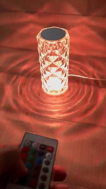 Светодиодная лампа 16 цветов с пультом - код товара: 355 ? смотреть онлайн