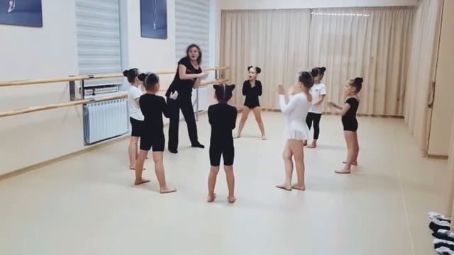 Школа современного танца 