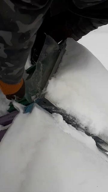 Кормление пчёл зимой!!! Снег, мороз- кушать хочется еще смотреть онлайн