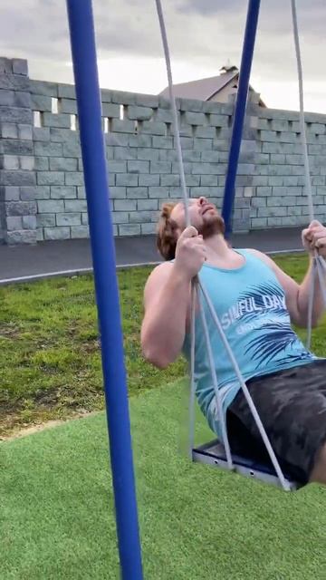 29 лет✍️ #качели #детство #shorts смотреть онлайн