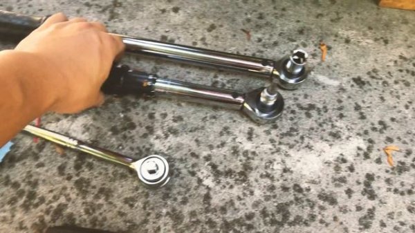 Triumph Sprint RS 955i Brake Pad Change and Brake Fluid Bleed Flush