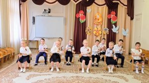 Оркестр ложкарей "Прощание славянки",  старшая группа