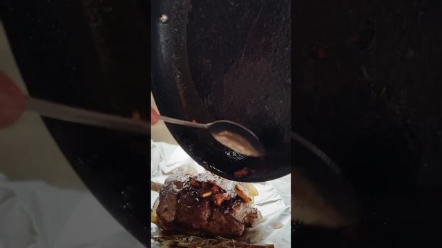 Тёплый салат с говядиной, вёшенками и черри🥗 #cooking #grill смотреть онлайн