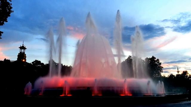 Фонтанът на Монтжуик, Барселона