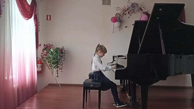 С.Майкапар "Тарантелла" смотреть онлайн