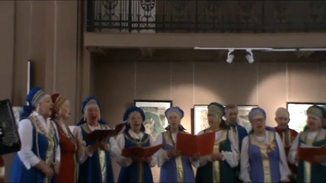 "Крылатые качели"... хор "За околицей" имени М.М.Романов? смотреть онлайн