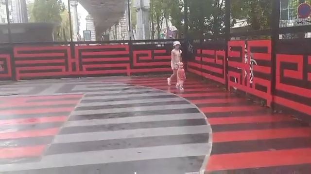 Пересадка в Париже на Пуатье. Bus Paris - Poitiers. 31.08.23 смотреть онлайн