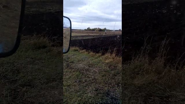 Как пашет 3х корпусной плуг