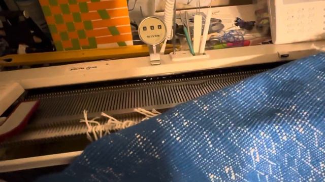 Ткацкий станок на вязальной машине. Видео #3 смотреть онлайн