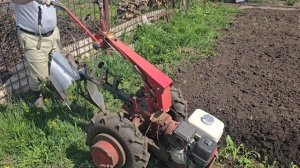 Оборотный плуг для мотоблока МТЗ