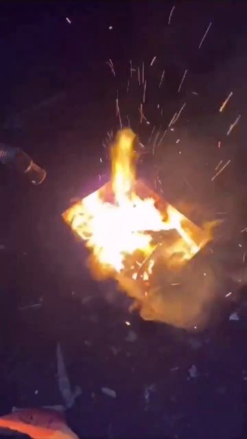 Профессионалы в деле! Лайфак как разжечь мангал! смотреть онлайн