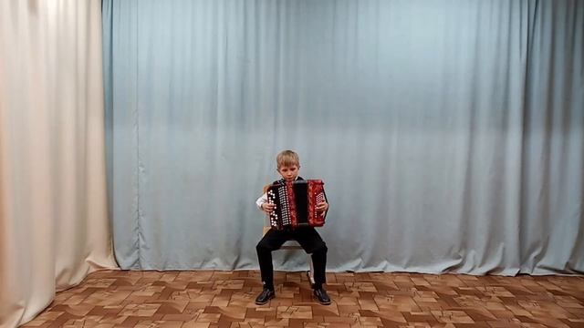 Мороз Семён, 8 лет, И. Кригер «Менуэт» смотреть онлайн