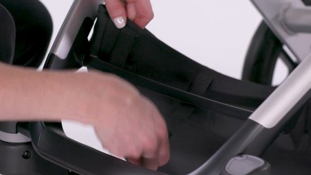 Коляска UPPAbaby Cruz V2 / Vista v2 как снять и установить корзину смотреть онлайн