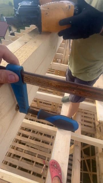 Собираем пакет(коньковую балку) #строит_alexprokarkas78#конек смотреть онлайн