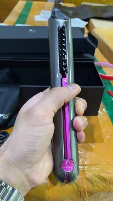 Компактный беспроводной выпрямитель для волос 89255394 смотреть онлайн