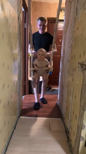 Муж поставил качели 😍 может у нас и нет пока ремонта, смотреть онлайн