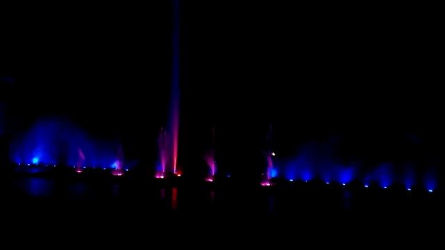 Музыкальный фонтан о. Винперл смотреть онлайн