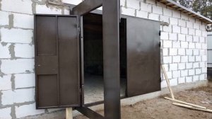 Гаражные распашные ворота в Санкт-Петербурге seva-metall.ru