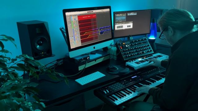 Inner Refuge - Space Ambient Live Performance