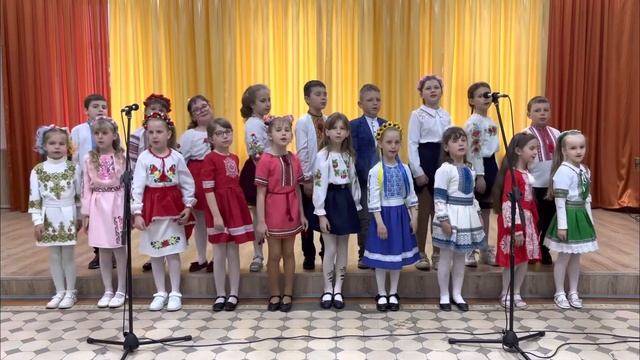 Молодший хор - Не давайте суму жити, викл. Алла Шиятюк смотреть онлайн