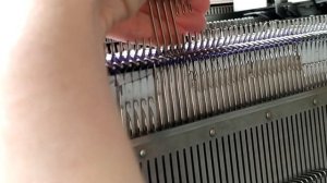 Вязание узора на двух фонтурах со сдвигом.