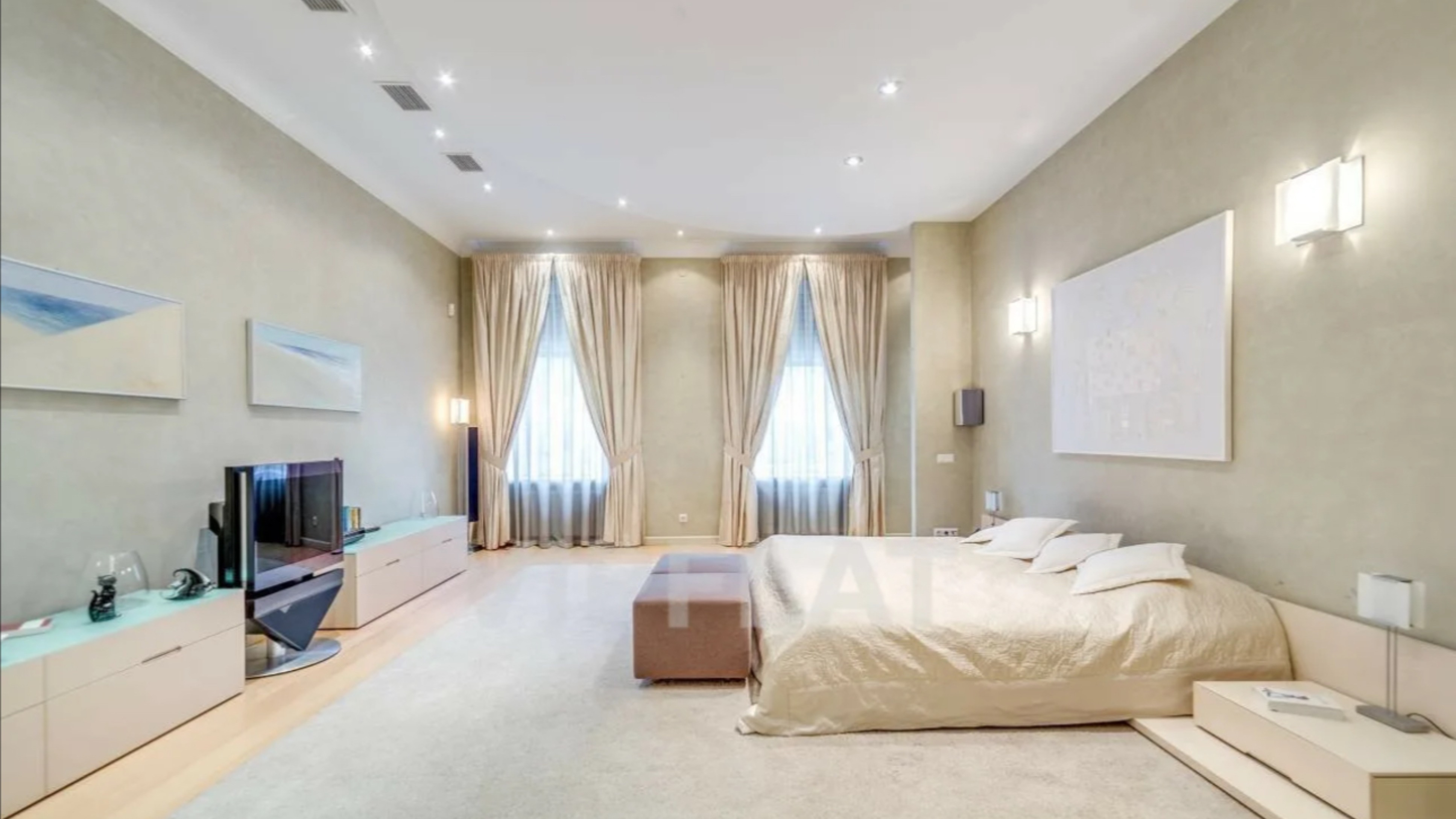 Квартира за копейки с бассейном в Сочи