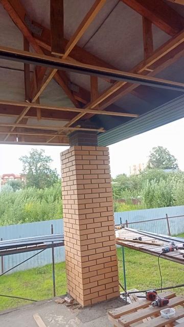 Как смонтировать обрешетку под софит на веранде/крыль