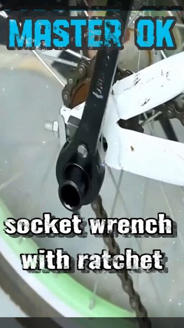 Universal socket wrench with ratchet // Универсальный торцевой ключ с т? смотреть онлайн
