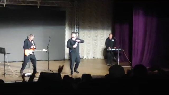 Бутырка - Малец и Именной топор смотреть онлайн