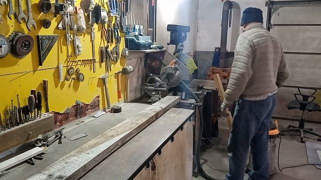 Переделка сарая в ... Увеличиваю длину ската крыши. смотреть онлайн