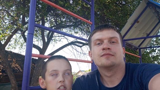 Прогулка с Ваней мы на другом детском площадке часть 2 смотреть онлайн