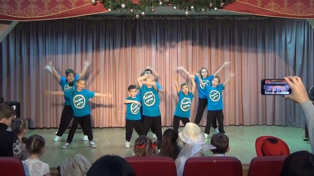 11. Хип-хоп студия 