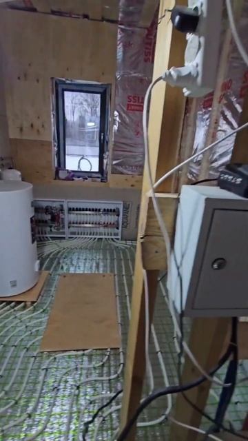 Ведутся инженерные работы. д. Худынино. Укладка коммун смотреть онлайн