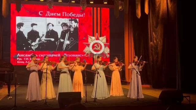 В. Гаврилин Осенью.mp4 смотреть онлайн